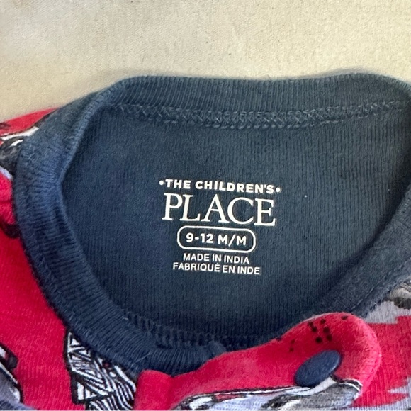 The Children's Place - Red and Blue First Responder Themed Footies - Picture 2 of 3